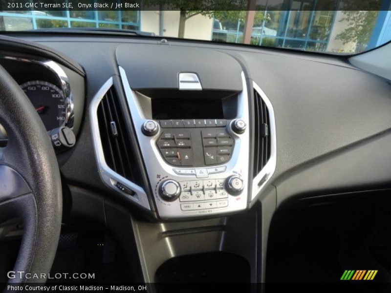 Onyx Black / Jet Black 2011 GMC Terrain SLE