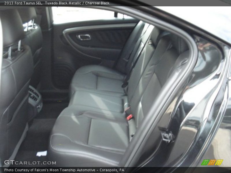 Tuxedo Black Metallic / Charcoal Black 2013 Ford Taurus SEL