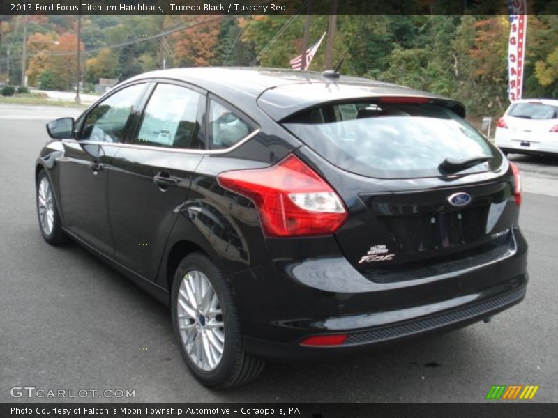 Tuxedo Black / Tuscany Red 2013 Ford Focus Titanium Hatchback
