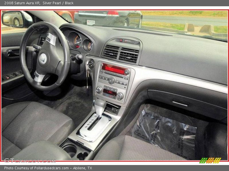 Silver Pearl / Black 2008 Saturn Aura XR