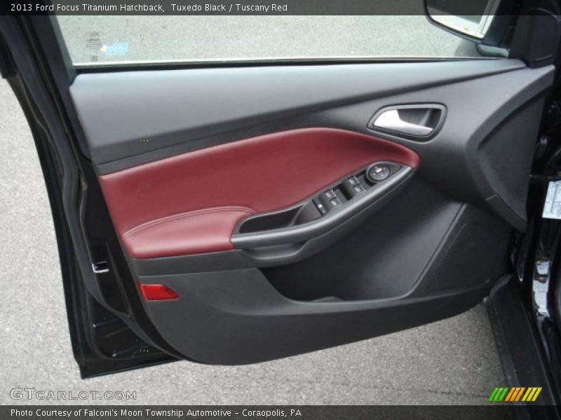 Door Panel of 2013 Focus Titanium Hatchback