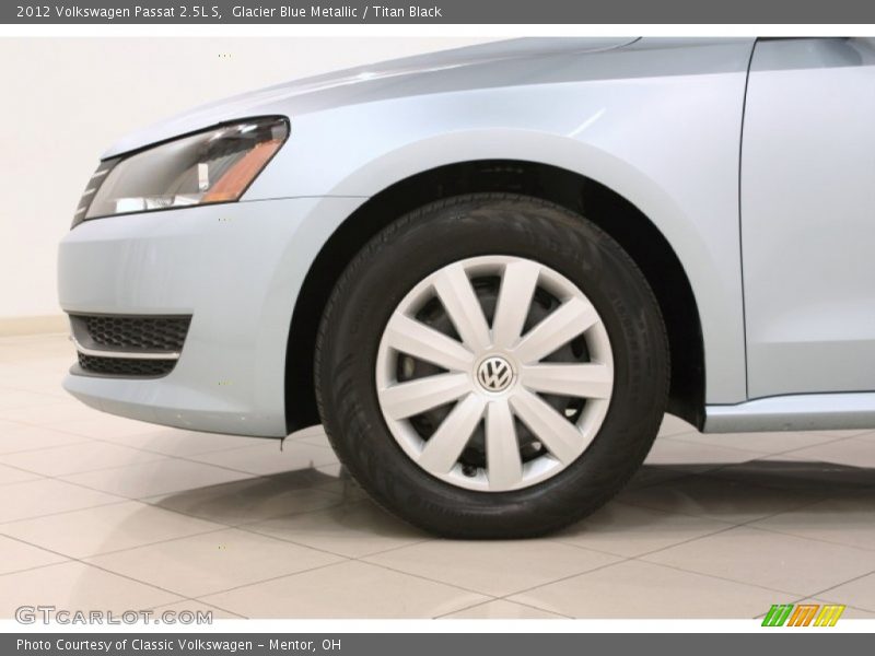  2012 Passat 2.5L S Wheel