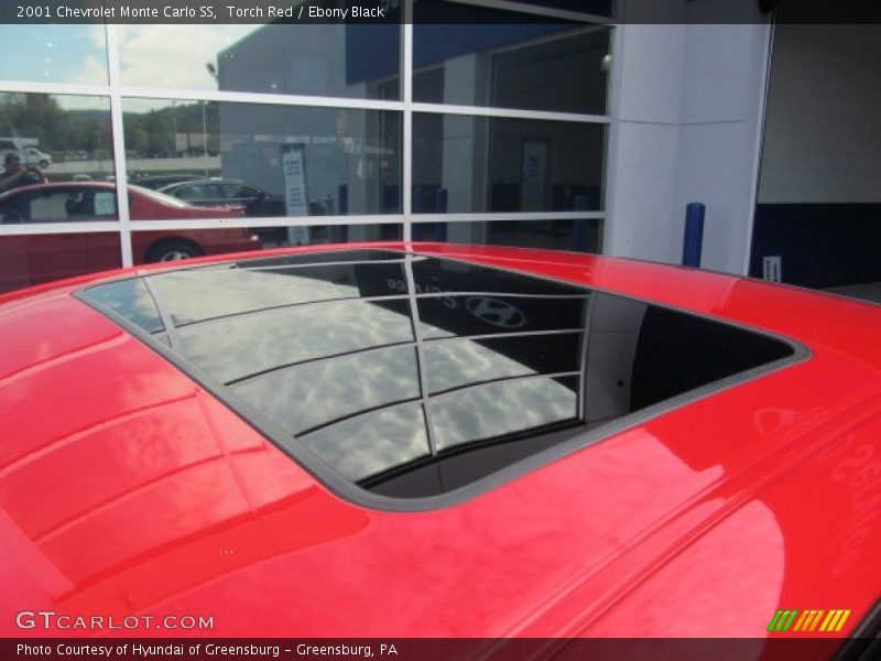Sunroof of 2001 Monte Carlo SS