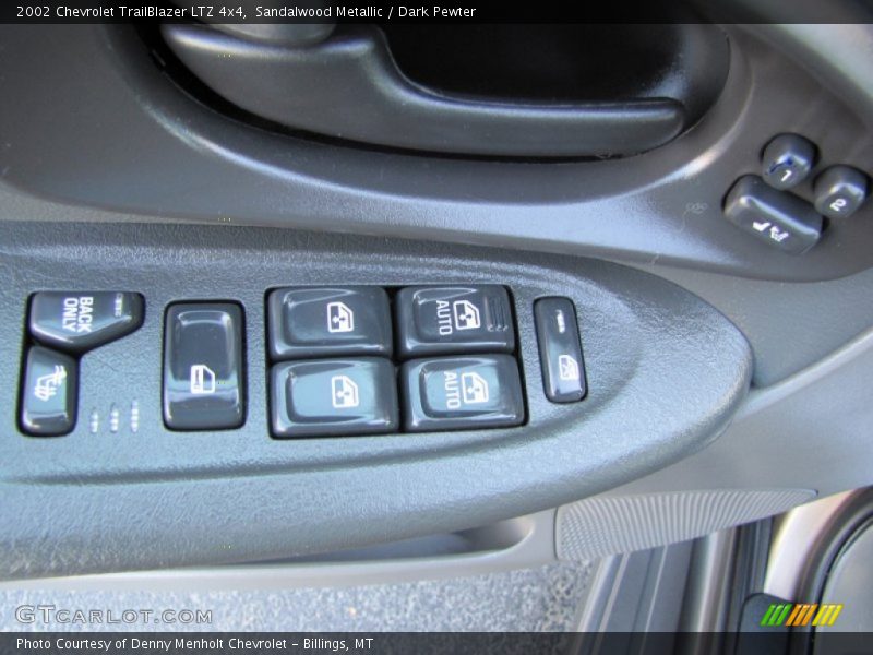 Sandalwood Metallic / Dark Pewter 2002 Chevrolet TrailBlazer LTZ 4x4
