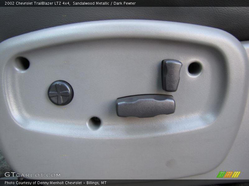 Sandalwood Metallic / Dark Pewter 2002 Chevrolet TrailBlazer LTZ 4x4