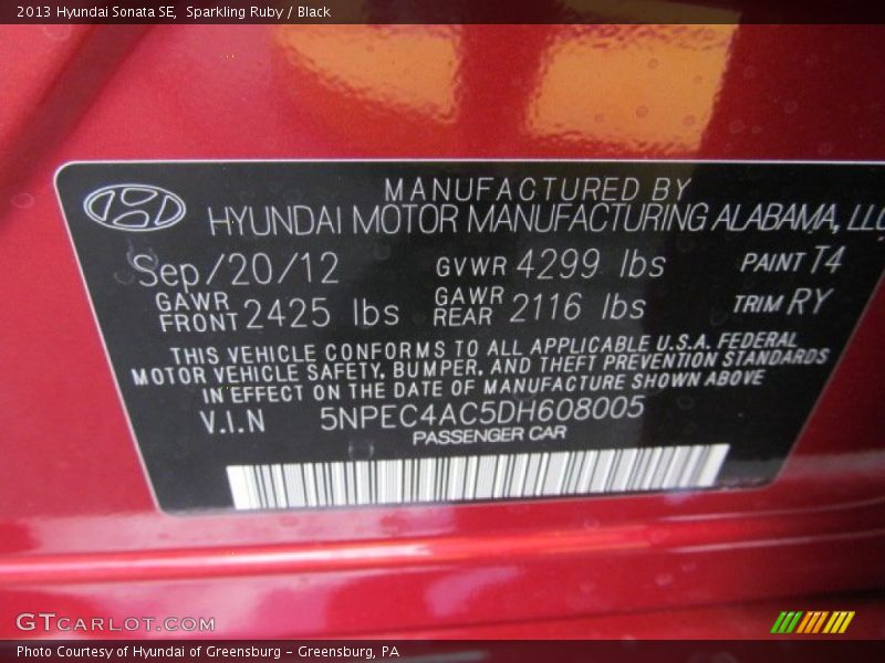 Sparkling Ruby / Black 2013 Hyundai Sonata SE