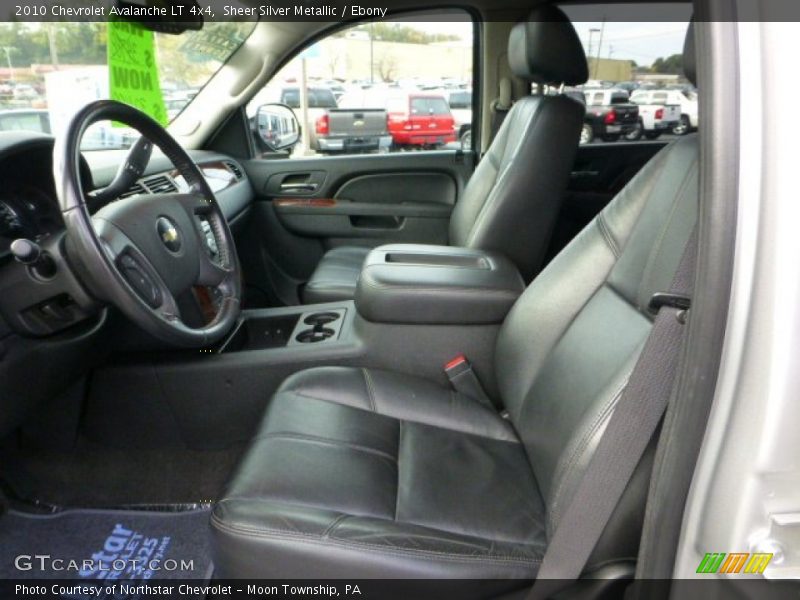 Sheer Silver Metallic / Ebony 2010 Chevrolet Avalanche LT 4x4