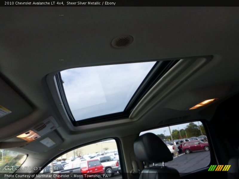 Sheer Silver Metallic / Ebony 2010 Chevrolet Avalanche LT 4x4