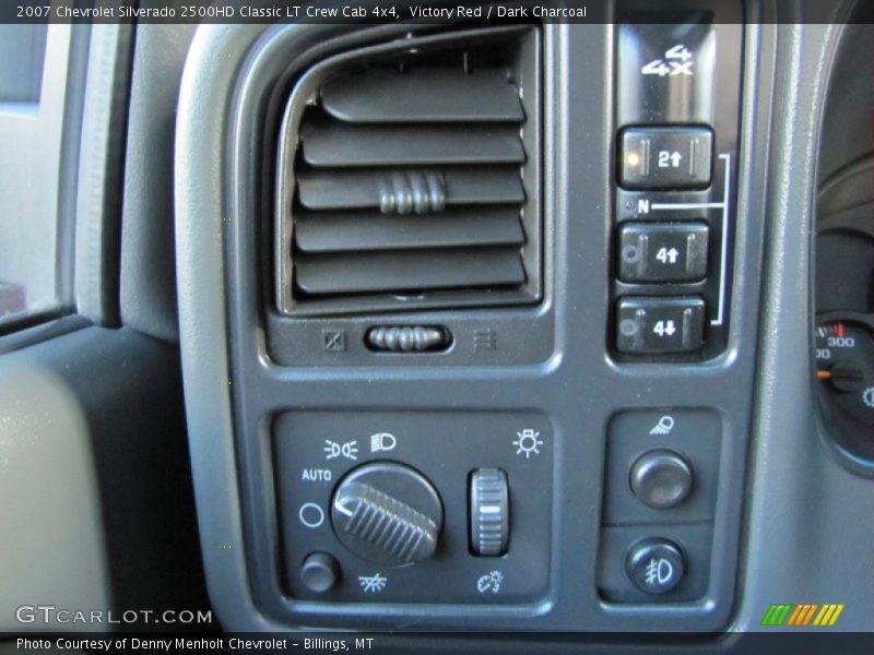 Victory Red / Dark Charcoal 2007 Chevrolet Silverado 2500HD Classic LT Crew Cab 4x4
