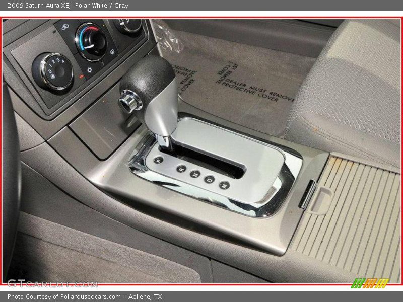 Polar White / Gray 2009 Saturn Aura XE