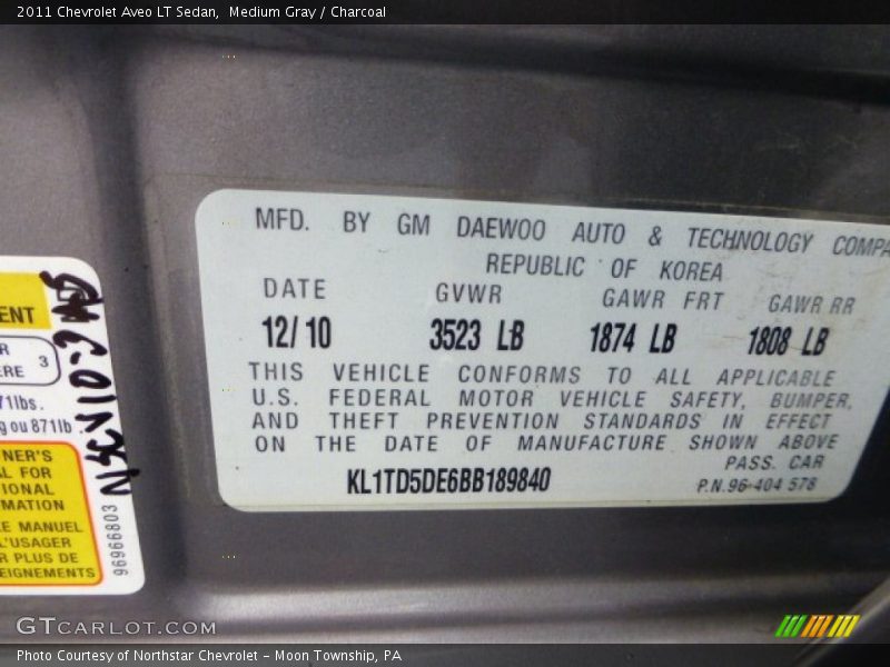 Medium Gray / Charcoal 2011 Chevrolet Aveo LT Sedan