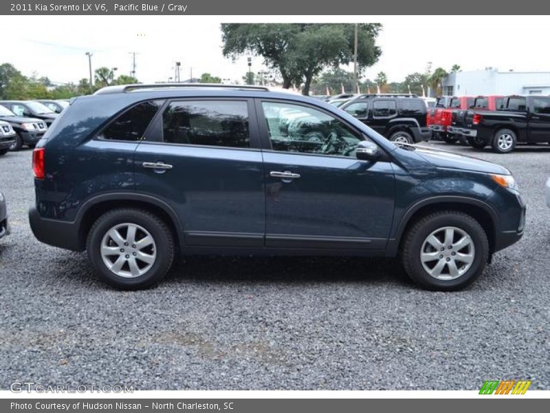 Pacific Blue / Gray 2011 Kia Sorento LX V6