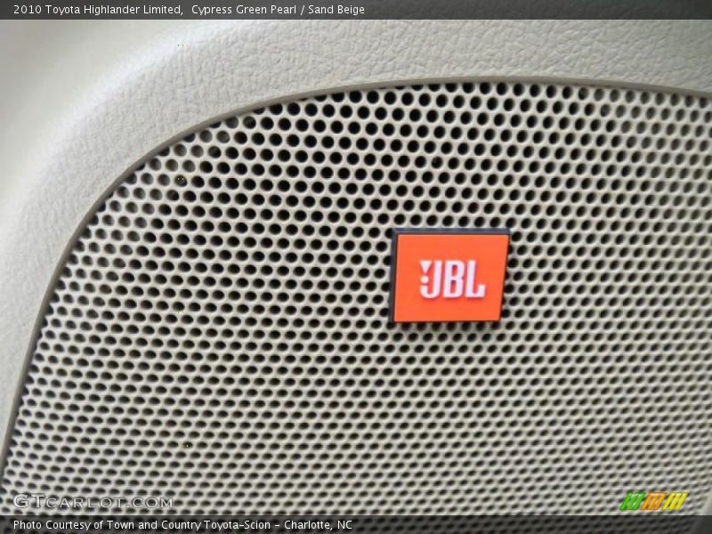 Cypress Green Pearl / Sand Beige 2010 Toyota Highlander Limited
