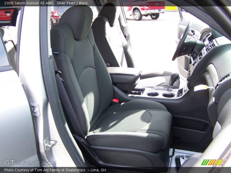 Silver Pearl / Black 2008 Saturn Outlook XE AWD