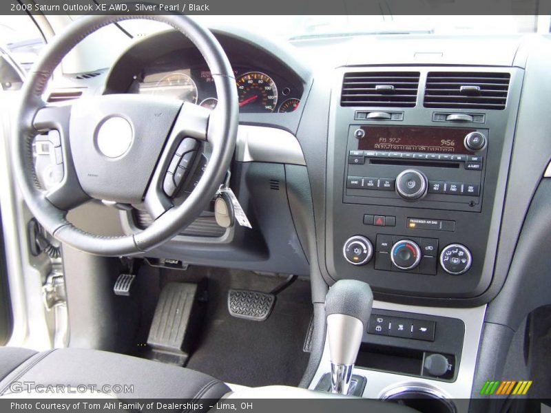 Silver Pearl / Black 2008 Saturn Outlook XE AWD