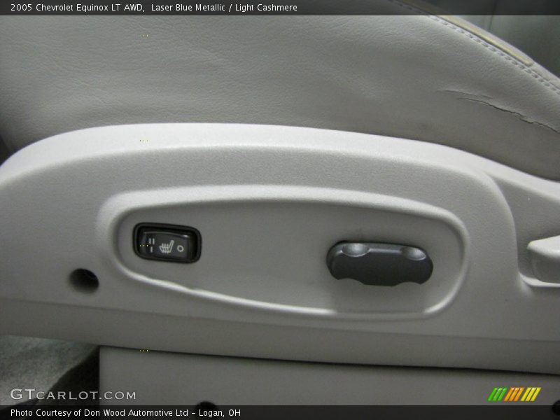 Laser Blue Metallic / Light Cashmere 2005 Chevrolet Equinox LT AWD