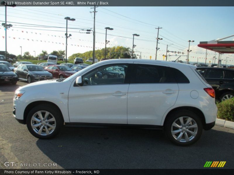 White Pearl / Black 2013 Mitsubishi Outlander Sport SE 4WD