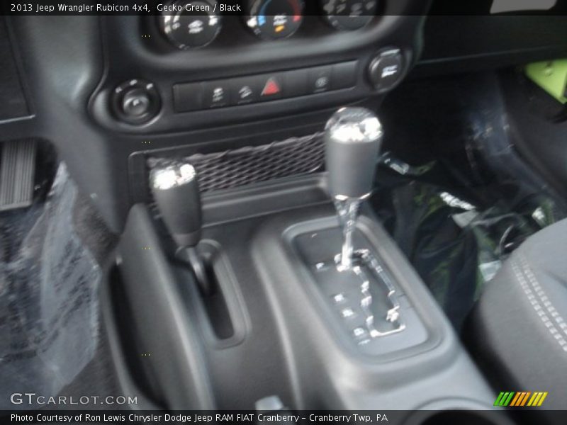 Gecko Green / Black 2013 Jeep Wrangler Rubicon 4x4