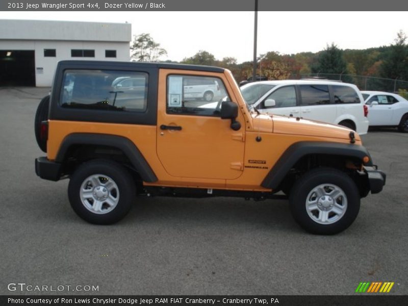 Dozer Yellow / Black 2013 Jeep Wrangler Sport 4x4