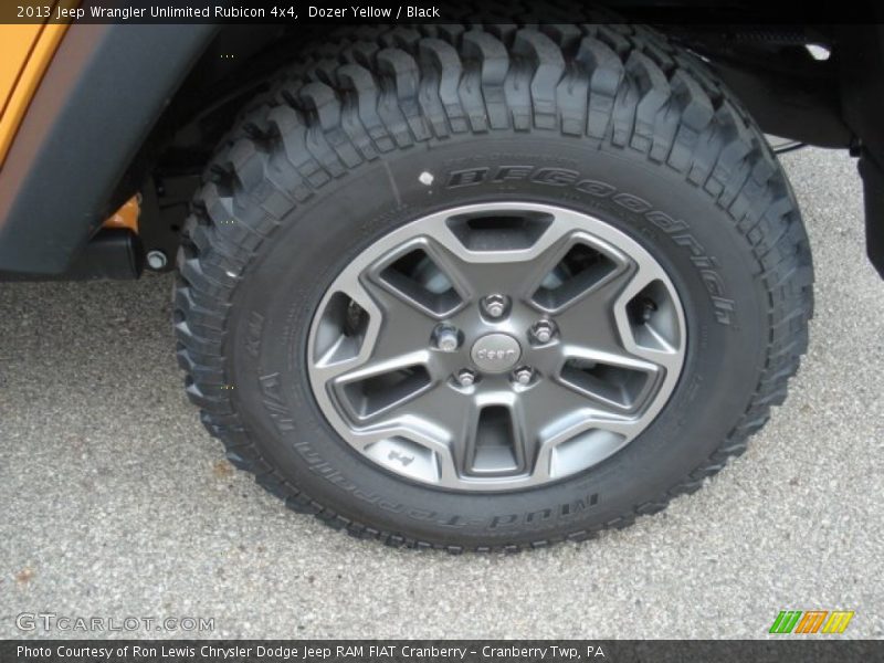  2013 Wrangler Unlimited Rubicon 4x4 Wheel