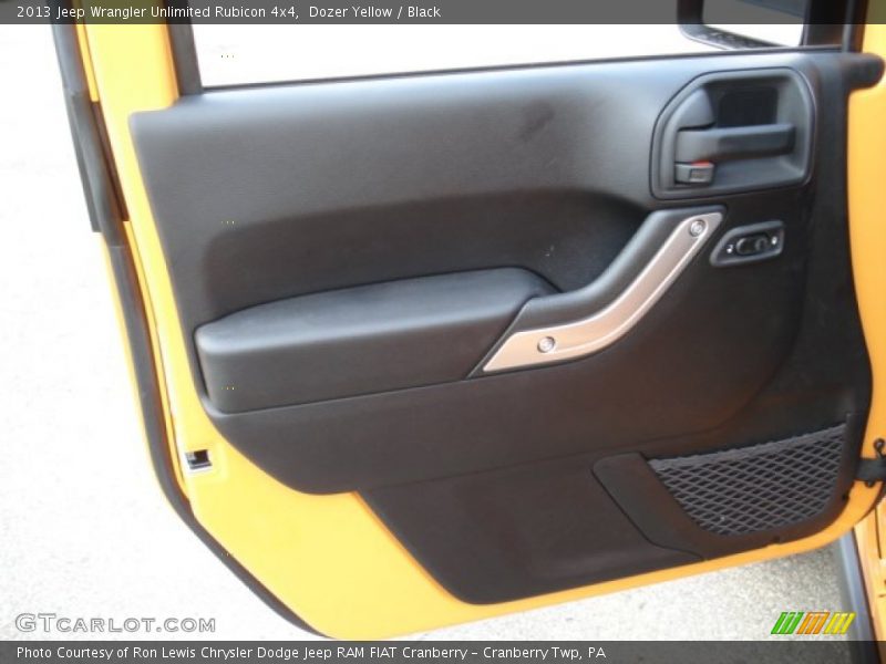 Door Panel of 2013 Wrangler Unlimited Rubicon 4x4