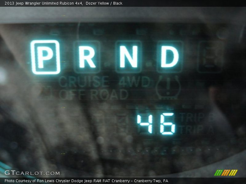 Dozer Yellow / Black 2013 Jeep Wrangler Unlimited Rubicon 4x4