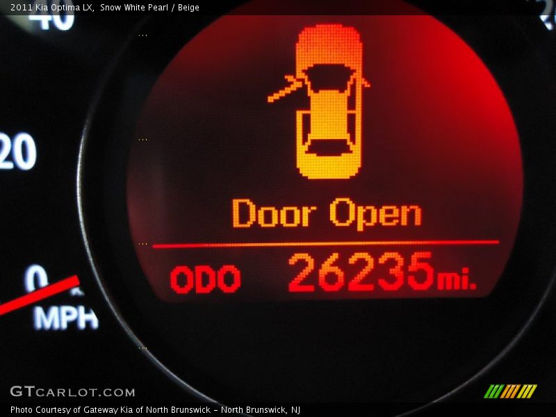Snow White Pearl / Beige 2011 Kia Optima LX