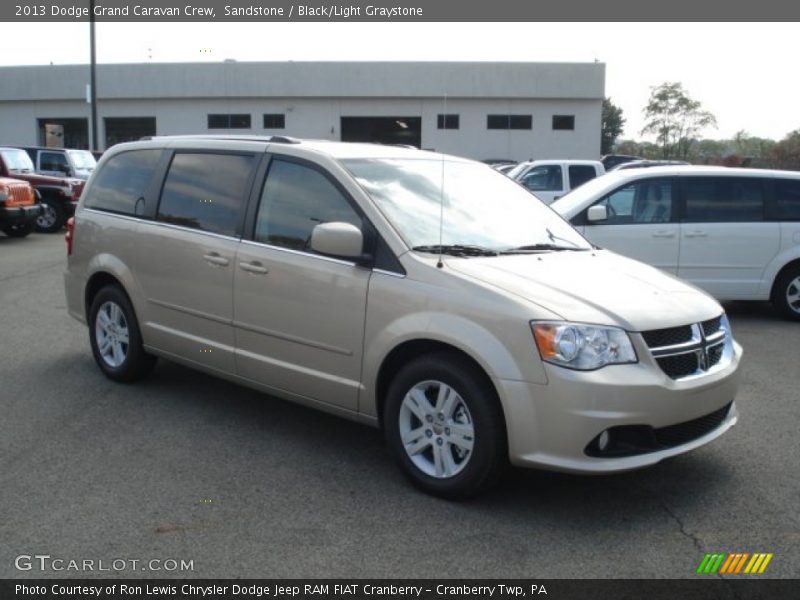 Sandstone / Black/Light Graystone 2013 Dodge Grand Caravan Crew