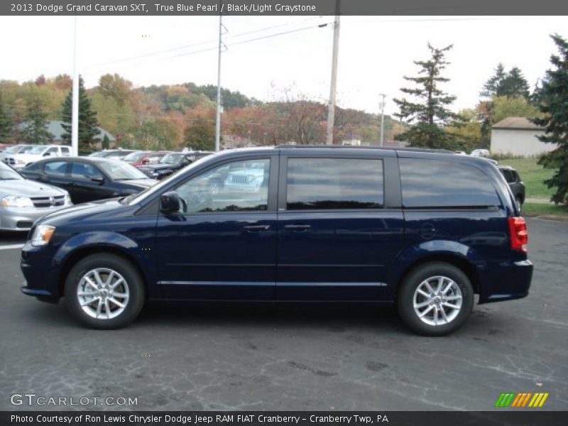 True Blue Pearl / Black/Light Graystone 2013 Dodge Grand Caravan SXT