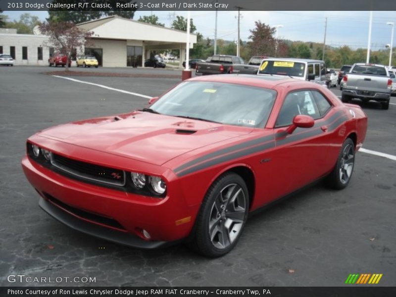 Front 3/4 View of 2013 Challenger R/T Classic