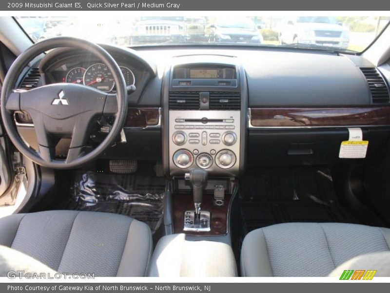 Quick Silver Pearl / Medium Gray 2009 Mitsubishi Galant ES