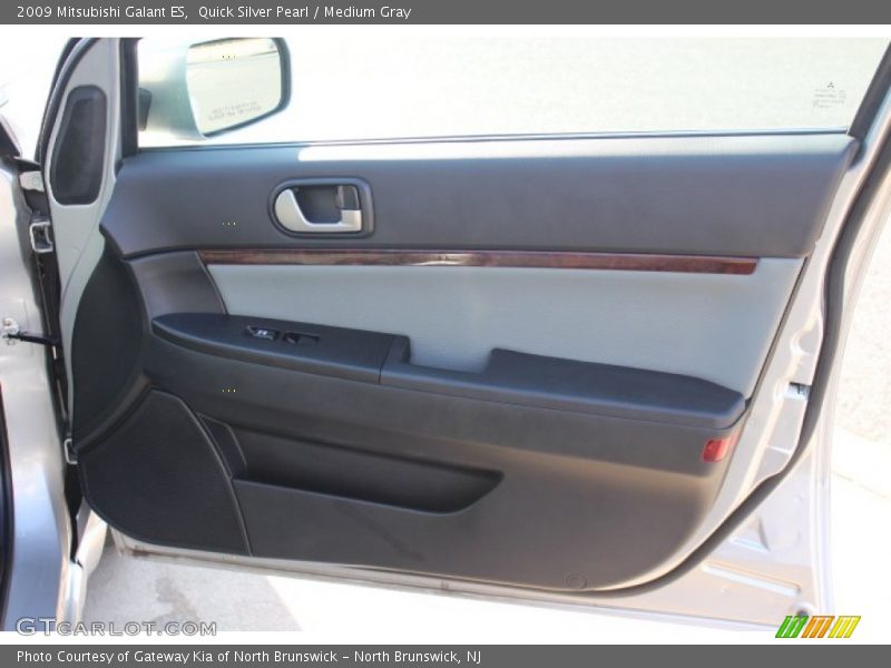 Quick Silver Pearl / Medium Gray 2009 Mitsubishi Galant ES