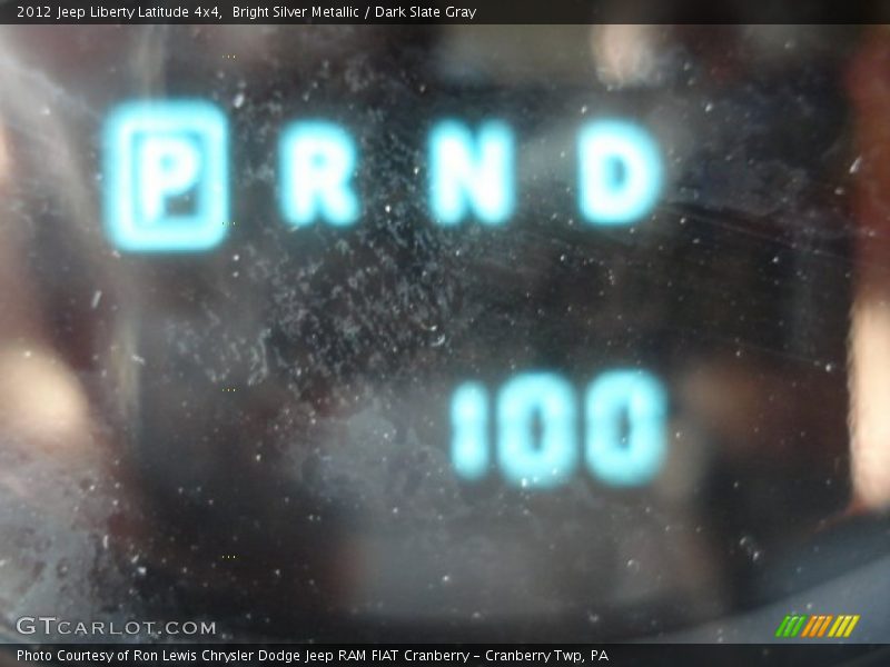 Bright Silver Metallic / Dark Slate Gray 2012 Jeep Liberty Latitude 4x4