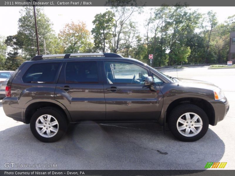 Carbon Pearl / Black 2011 Mitsubishi Endeavor LS