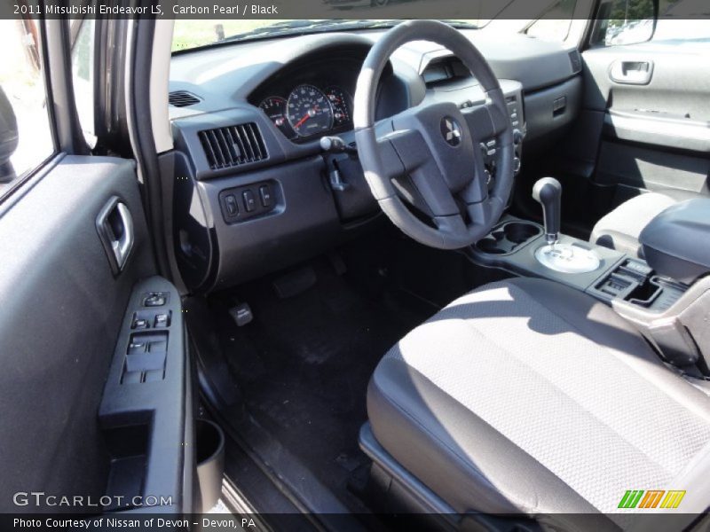 Carbon Pearl / Black 2011 Mitsubishi Endeavor LS