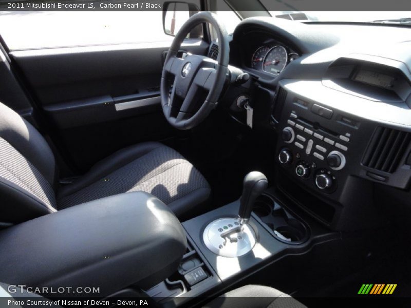 Carbon Pearl / Black 2011 Mitsubishi Endeavor LS