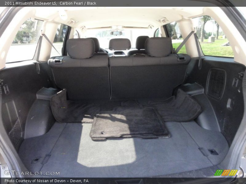 Carbon Pearl / Black 2011 Mitsubishi Endeavor LS