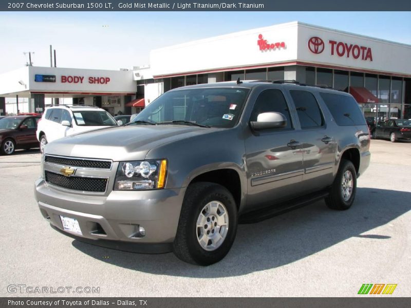 Gold Mist Metallic / Light Titanium/Dark Titanium 2007 Chevrolet Suburban 1500 LT