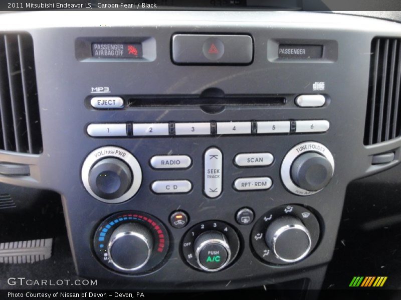 Carbon Pearl / Black 2011 Mitsubishi Endeavor LS