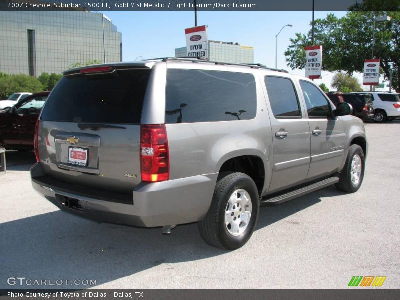 Gold Mist Metallic / Light Titanium/Dark Titanium 2007 Chevrolet Suburban 1500 LT
