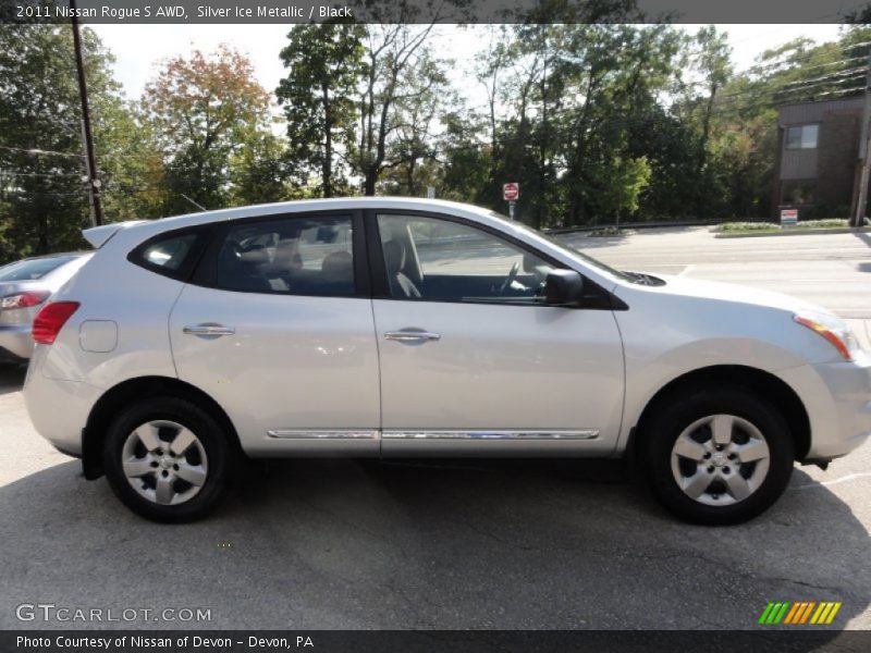 Silver Ice Metallic / Black 2011 Nissan Rogue S AWD