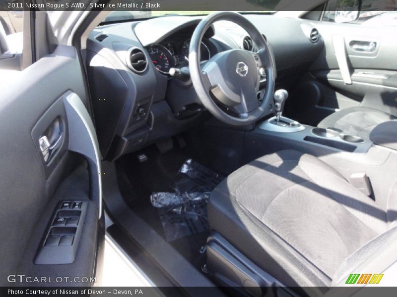 Silver Ice Metallic / Black 2011 Nissan Rogue S AWD