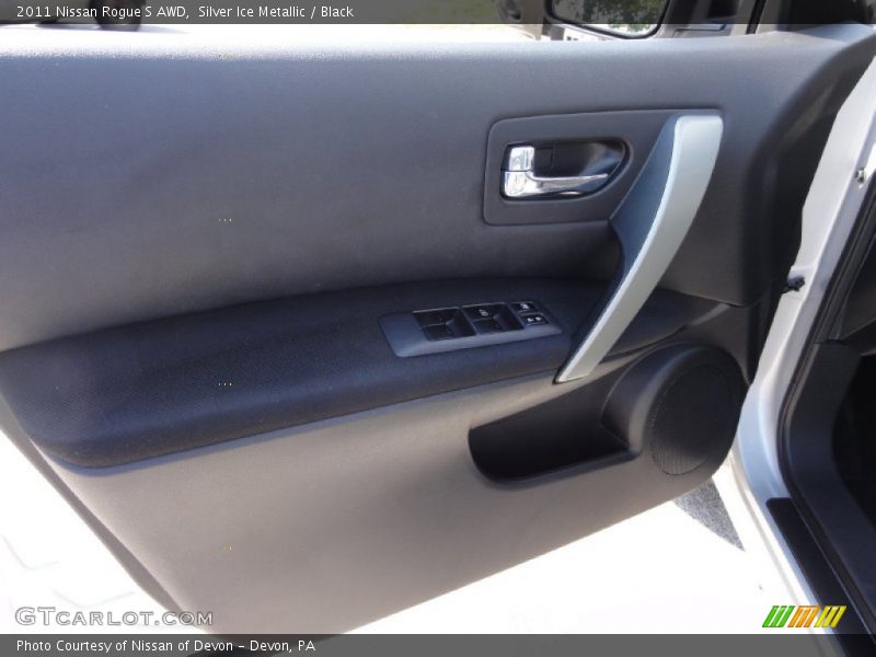 Silver Ice Metallic / Black 2011 Nissan Rogue S AWD