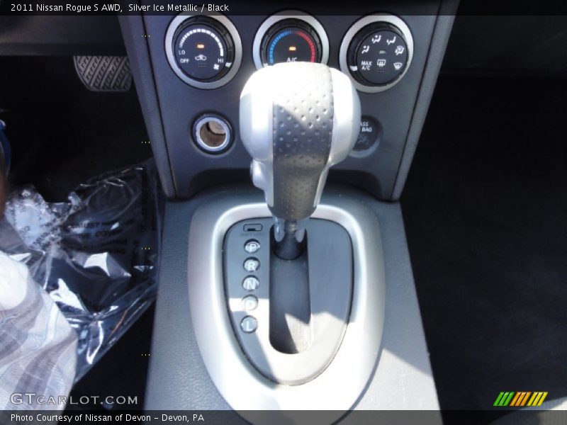 Silver Ice Metallic / Black 2011 Nissan Rogue S AWD