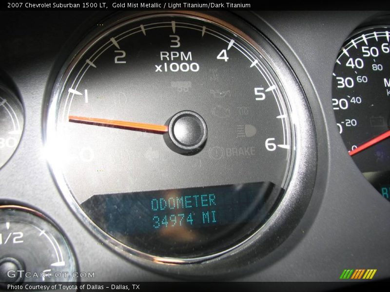 Gold Mist Metallic / Light Titanium/Dark Titanium 2007 Chevrolet Suburban 1500 LT