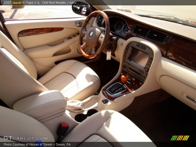 Chili Red Metallic / Ivory 2007 Jaguar X-Type 3.0