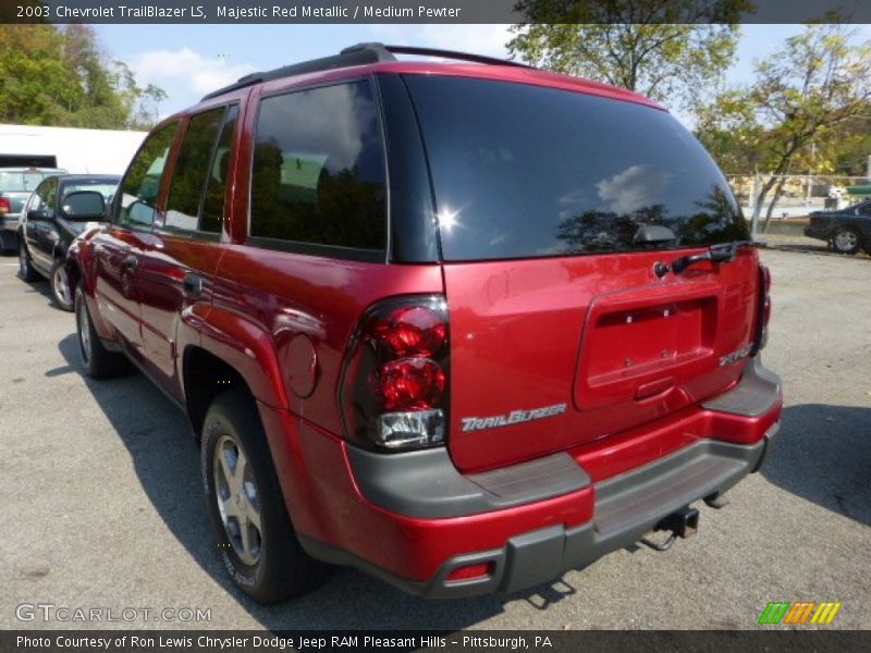 Majestic Red Metallic / Medium Pewter 2003 Chevrolet TrailBlazer LS
