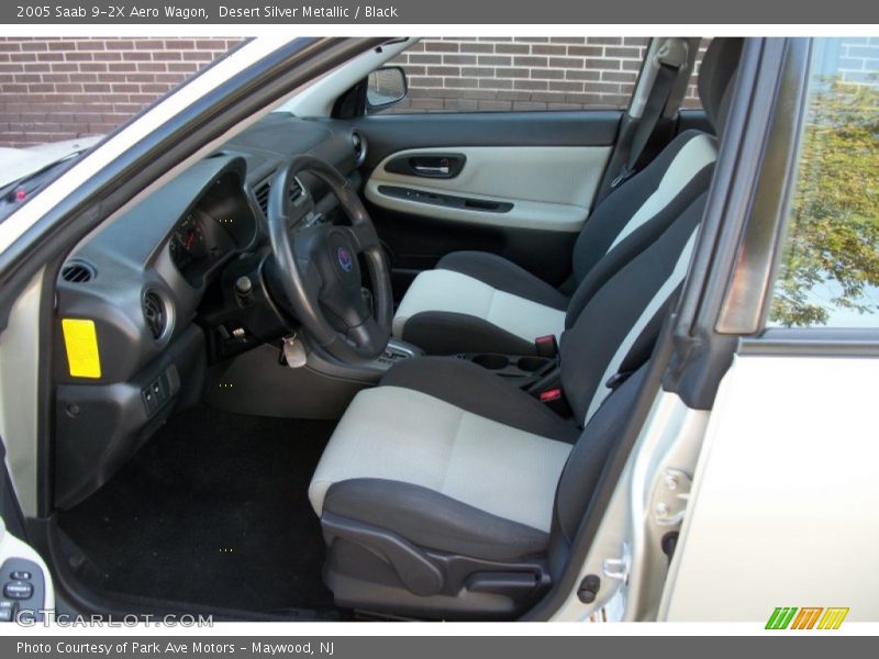  2005 9-2X Aero Wagon Black Interior