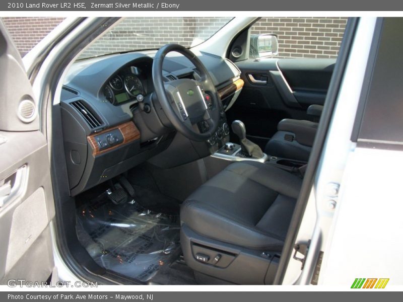 Zermatt Silver Metallic / Ebony 2010 Land Rover LR2 HSE