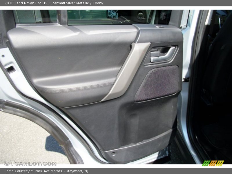 Zermatt Silver Metallic / Ebony 2010 Land Rover LR2 HSE